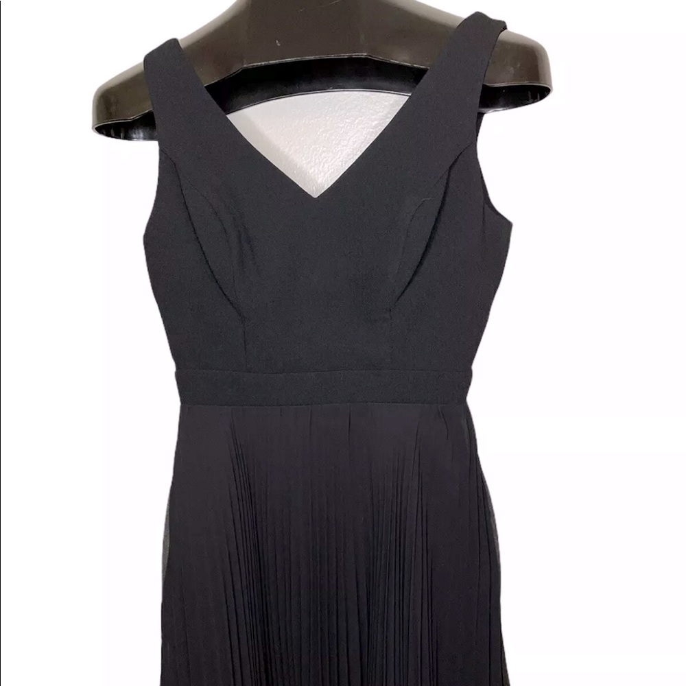 Rubber Duckie Woman’s Dress Black Pleats